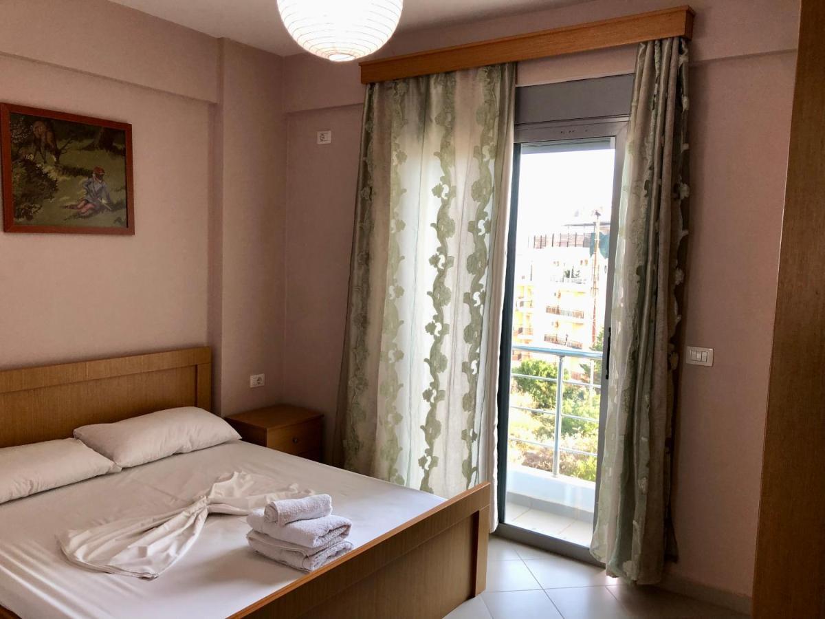 Lorenso Guest House Sarandë Eksteriør bilde