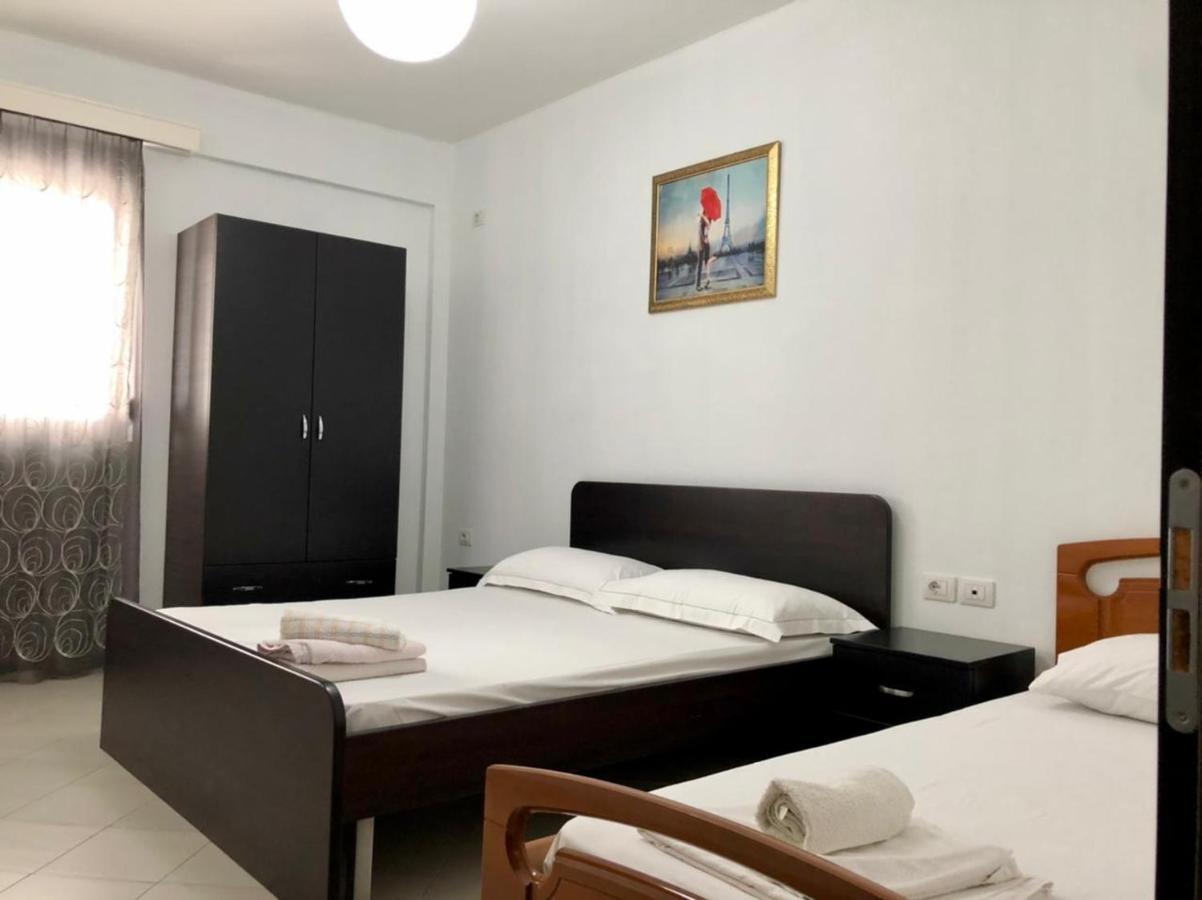 Lorenso Guest House Sarandë Eksteriør bilde