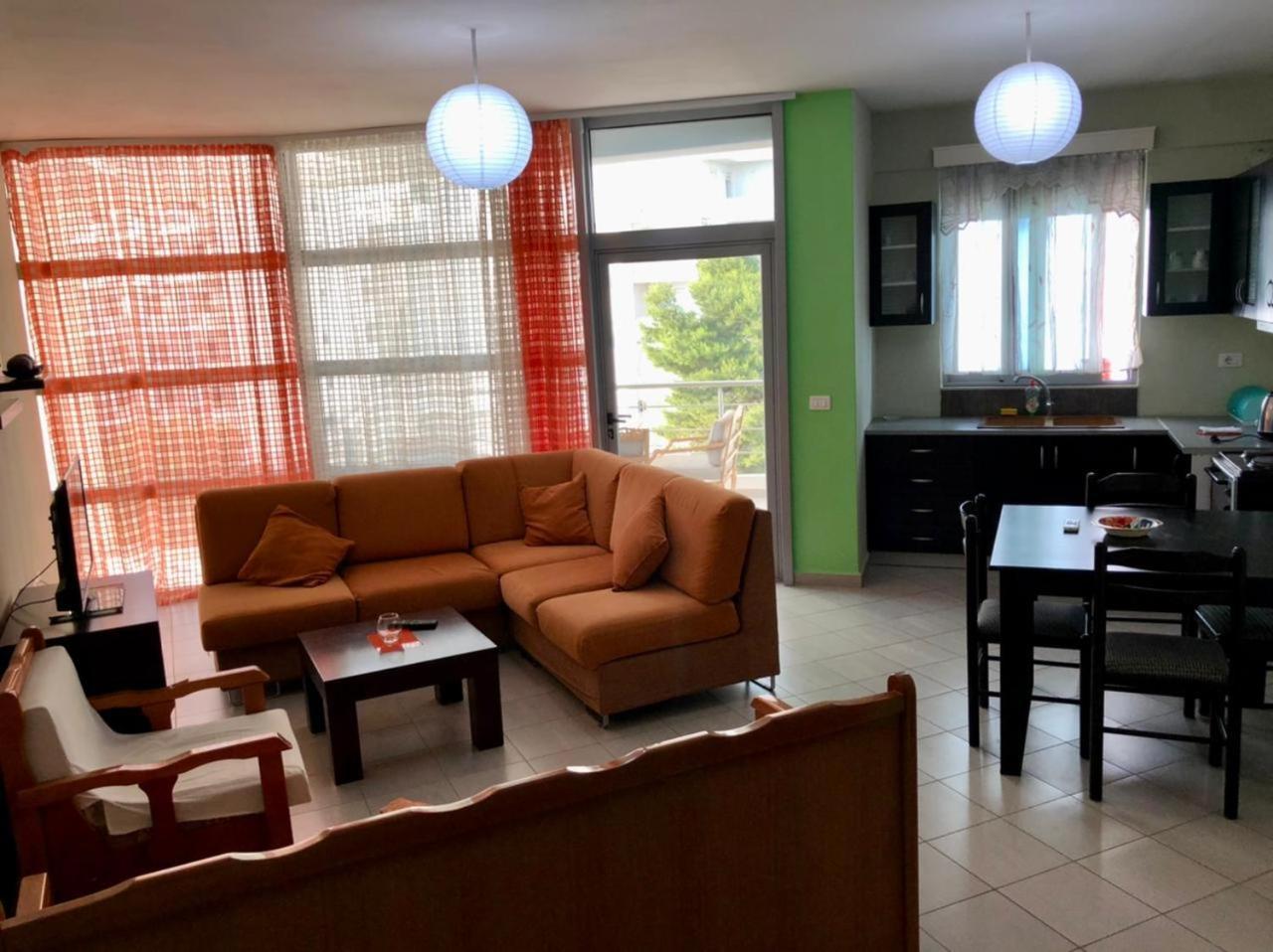 Lorenso Guest House Sarandë Eksteriør bilde