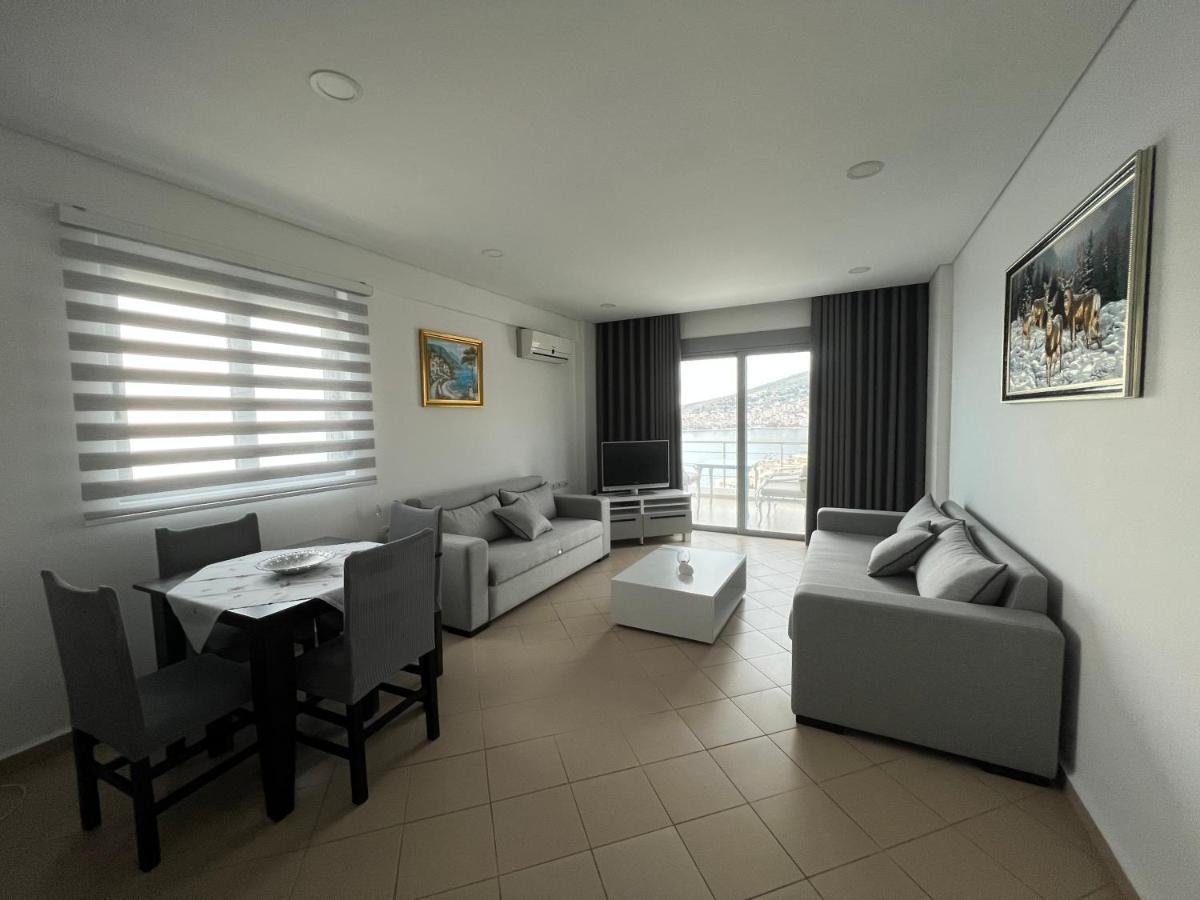 Lorenso Guest House Sarandë Eksteriør bilde