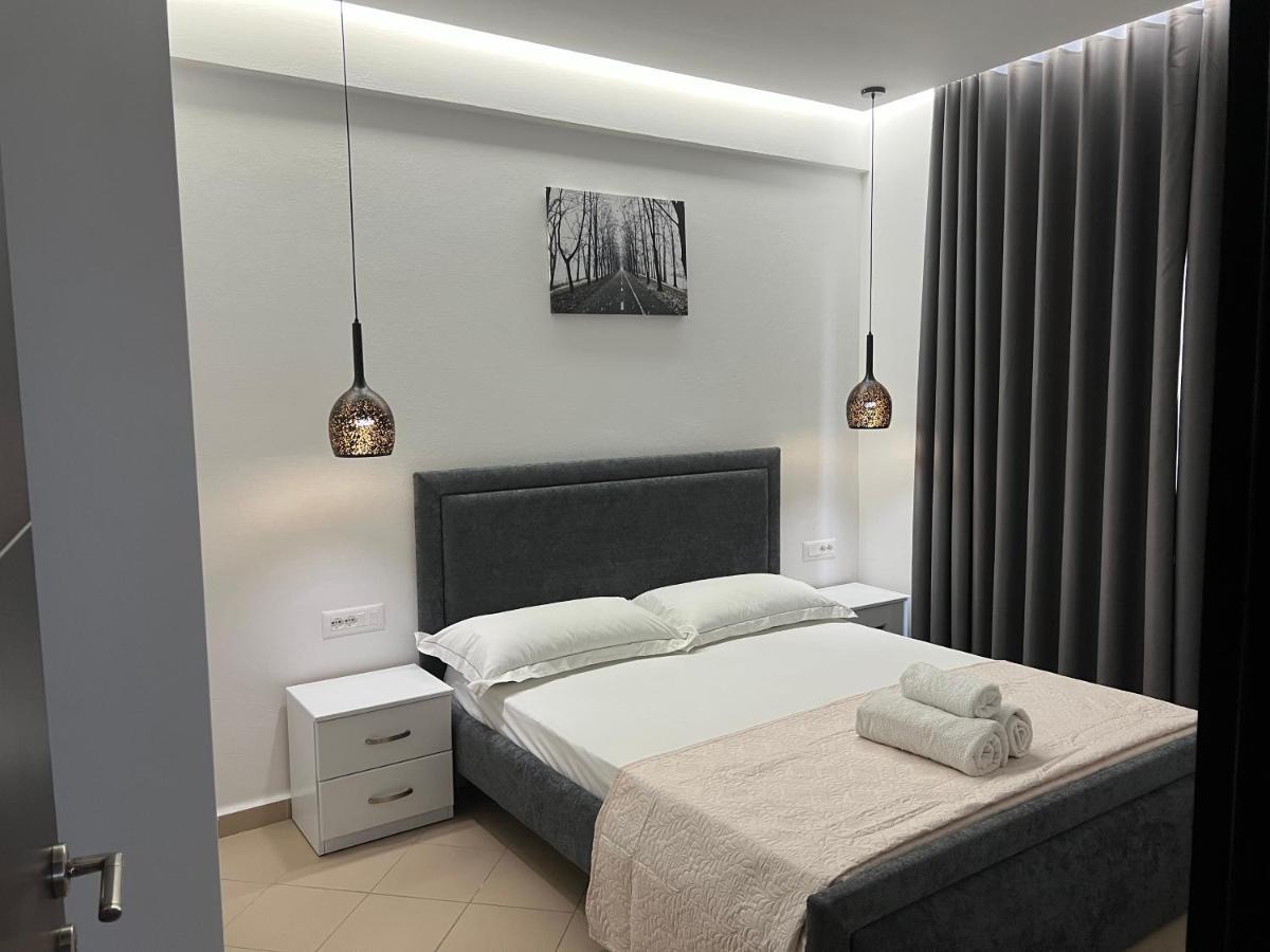 Lorenso Guest House Sarandë Eksteriør bilde
