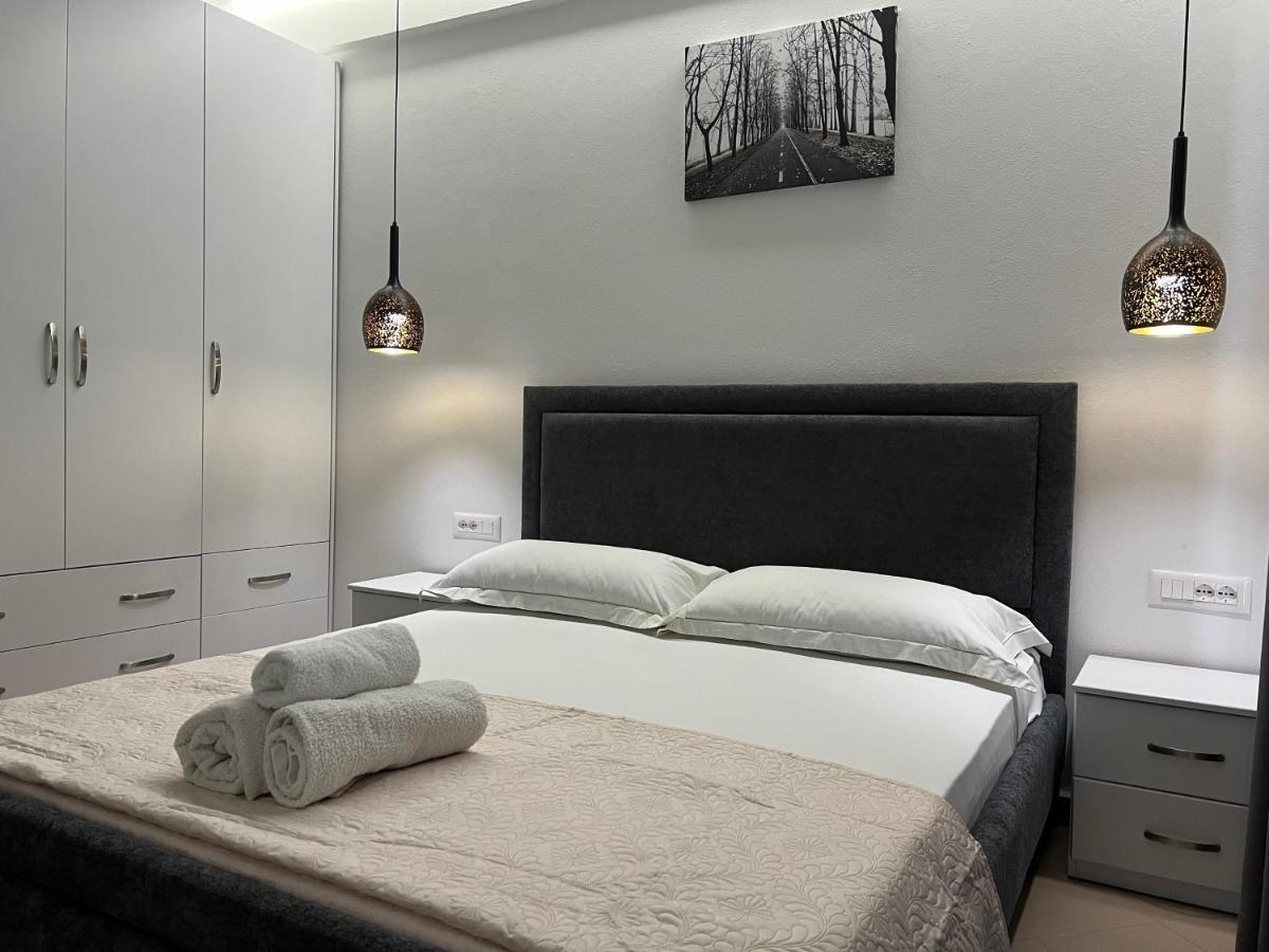 Lorenso Guest House Sarandë Eksteriør bilde