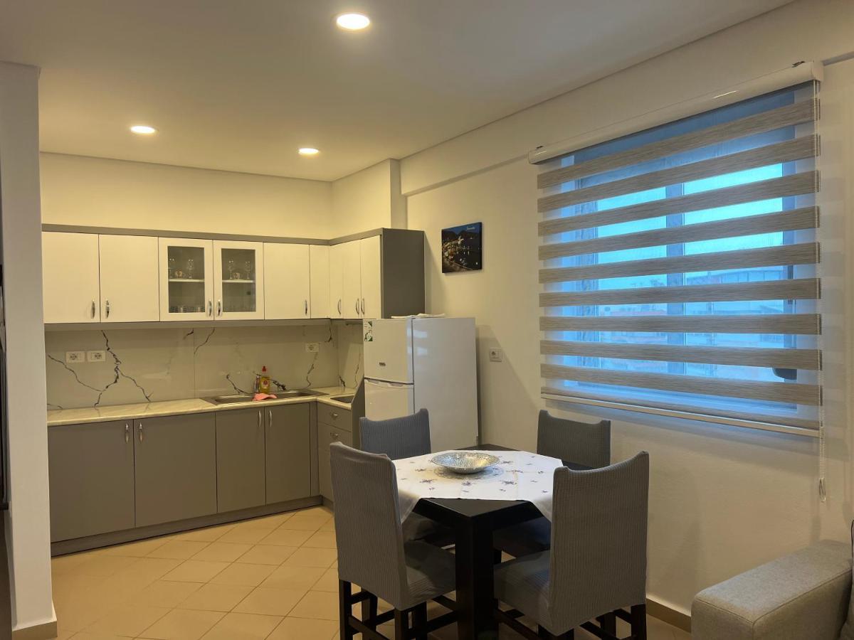 Lorenso Guest House Sarandë Eksteriør bilde